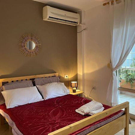 Lungomare Vlore Con Garage Privato 2 Apartman Kültér fotó