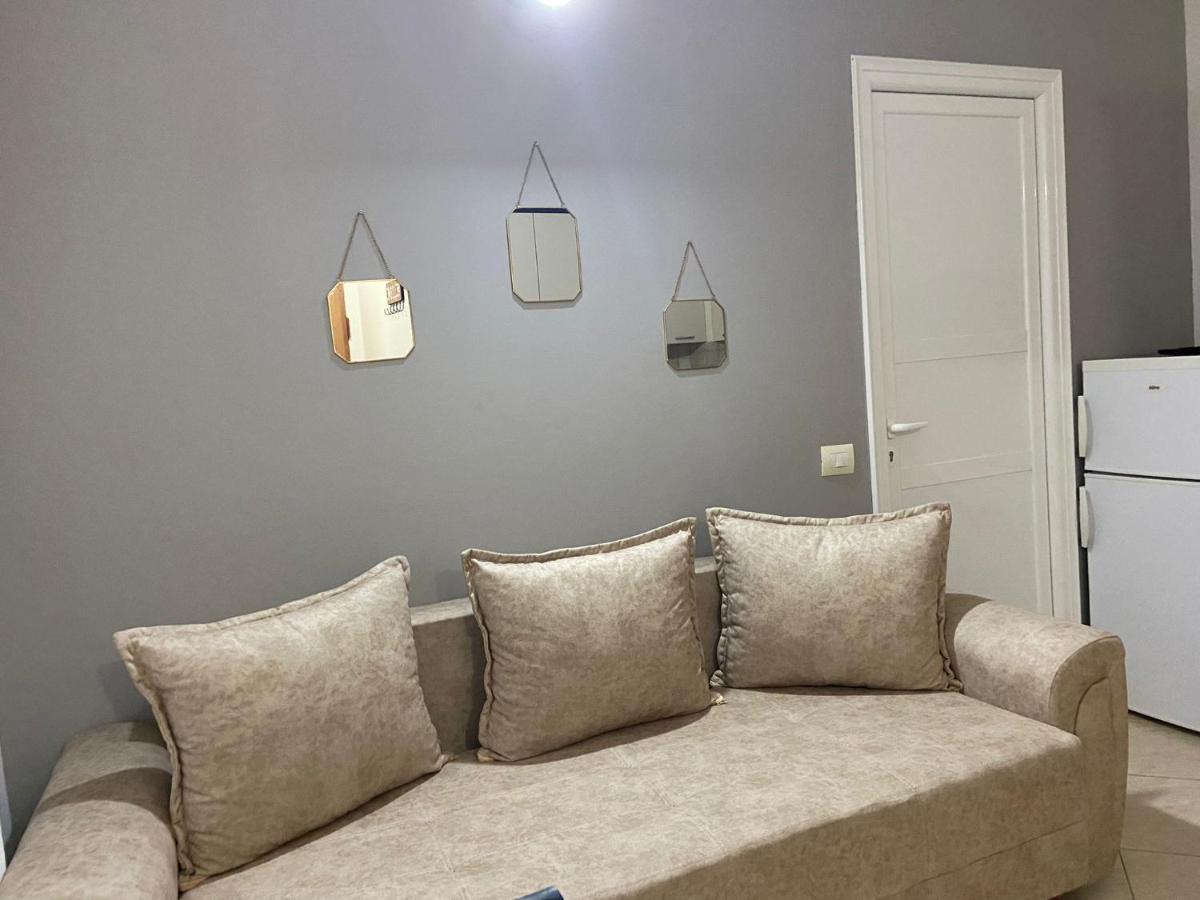 Lungomare Vlore Con Garage Privato 2 Apartman Kültér fotó